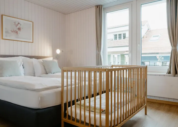 La Belle Vue Boutique Hotel & Cafe Spiez
