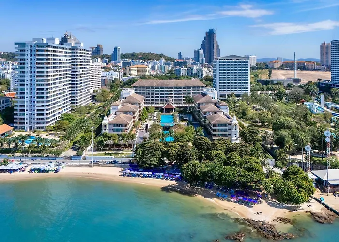 The Heritage Pattaya Beachfront Resort