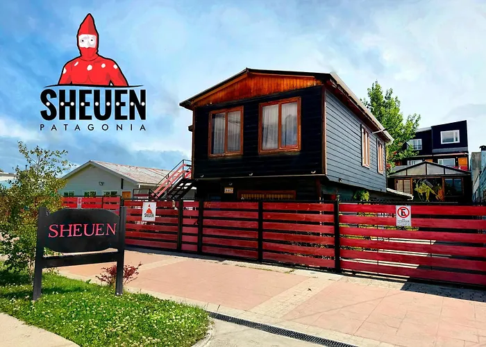 Sheuen Patagonia Hostel Puerto Natales