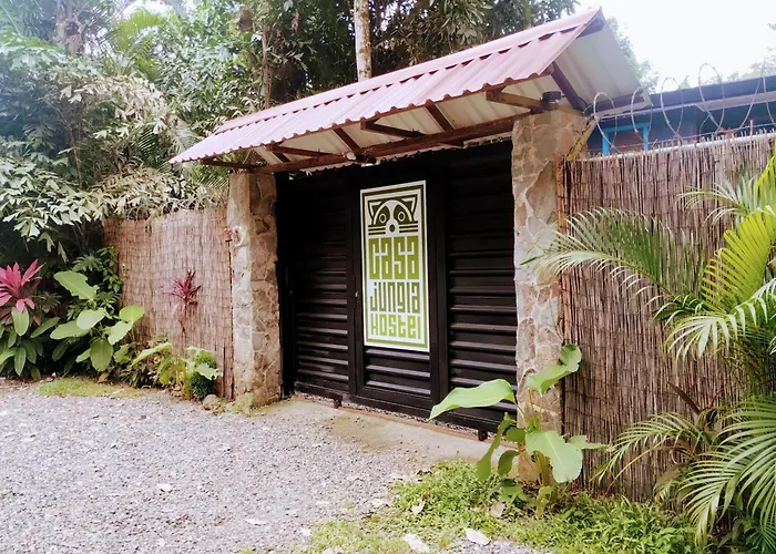 Casajungla Hostel Jaco