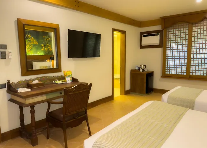 Costabella Tropical Beach Hotel Lapu-Lapu City
