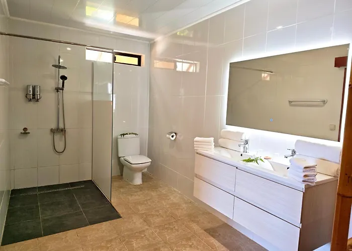 Hotel Kaveka Maharepa 