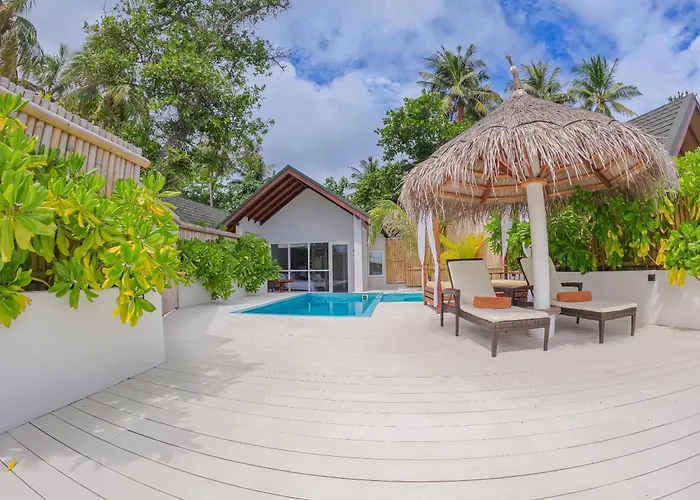 Malahini Kuda Bandos Resort Hulhumale