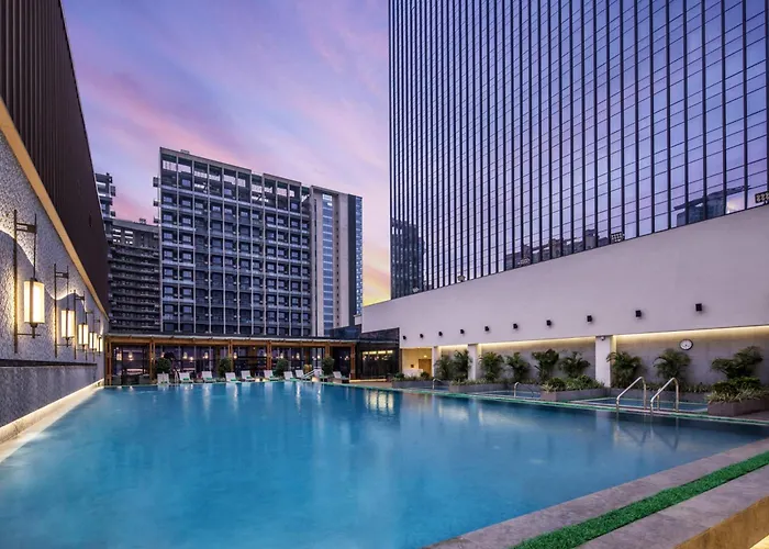 Doubletree By Hilton Shenzhen Longhua Shenzhen North Railway Station