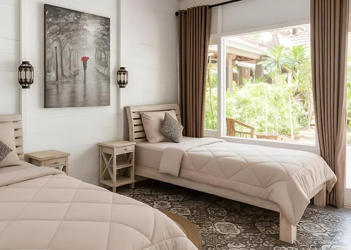 Easy Surf Camp Hotel Kuta 