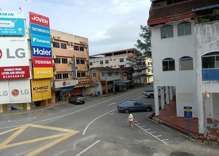 New Budget Inn Hotel Chukai