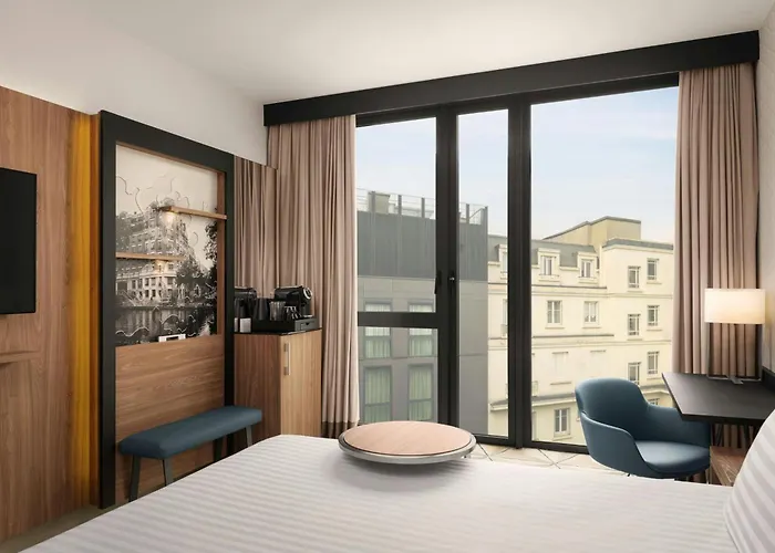 Courtyard By Marriott Paris Porte De Versailles Issy-les-Moulineaux