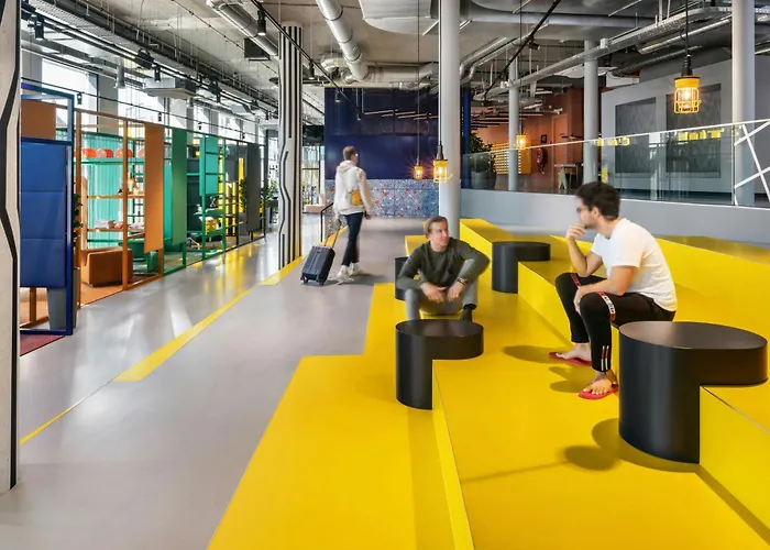The Social Hub Delft Hotel