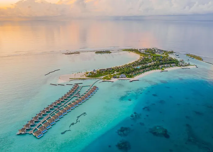 Kuda Villingili Maldives, Free Return Transfers 03 Nights & Above Hotel Thulusdhoo