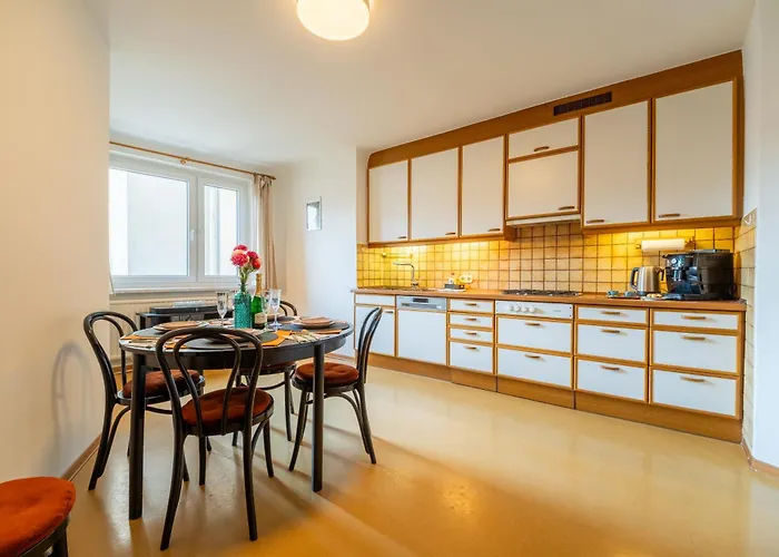 Spacious Smart Home Vienna