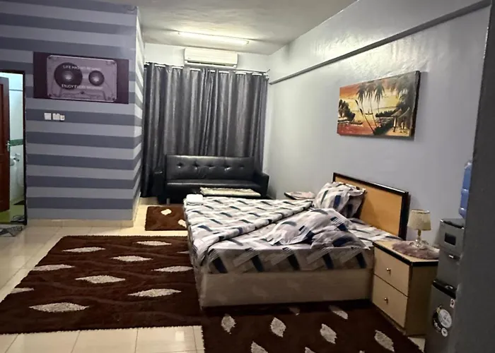 Queens Rentals - Studio Apartments - Village Walkway - Masaki - Dar Es Salaam