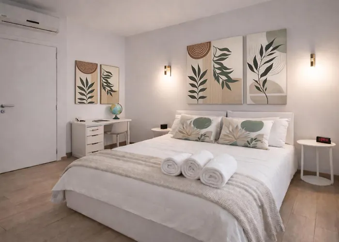 Attico Luminoso Con Terrazzo E Parcheggio Gratuito Apartment Rome