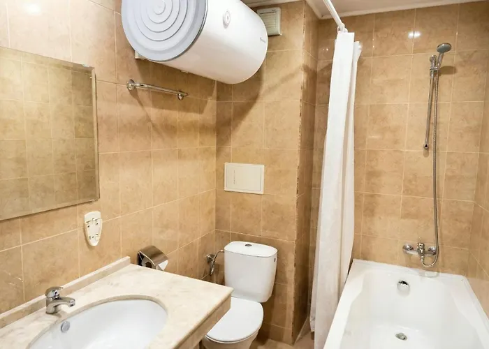Mountain Paradise 2 - Quiet Cosy Studio - Balcony, Wifi Bansko