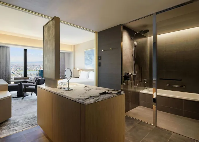 The Osaka Station Hotel, Autograph Collection