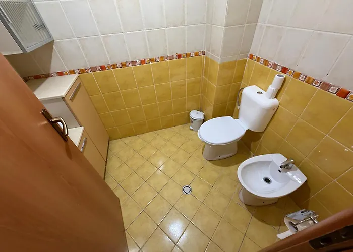 Square Inn 11 Tirana
