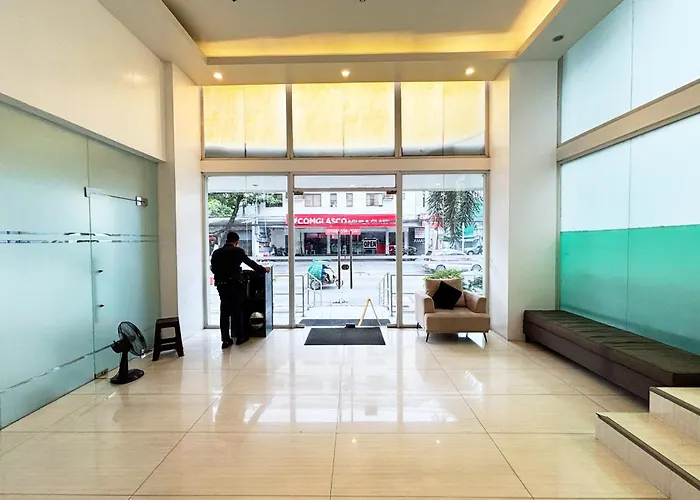 Foura Suites Makati Pasay