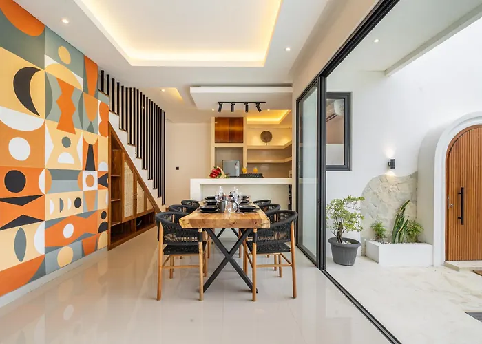 Alisa Villa - Pool Retreat With Rooftop Lounge Close To Beach Canggu 