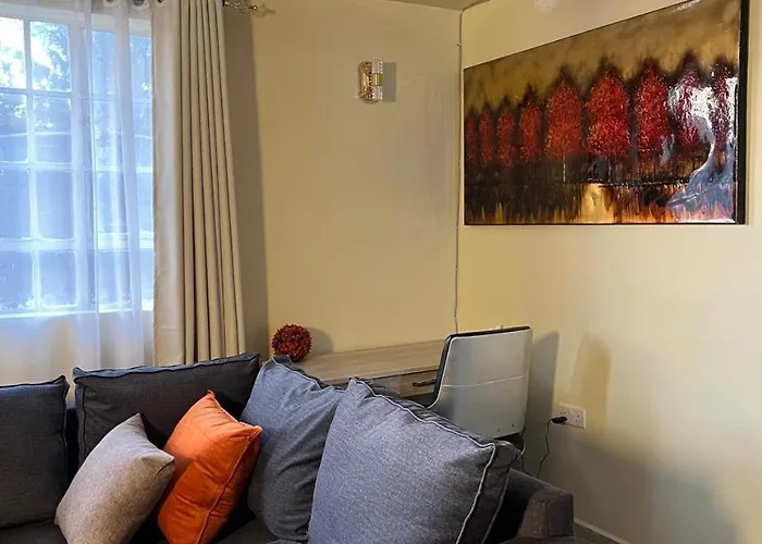 Noble Park Apartments Kiserian