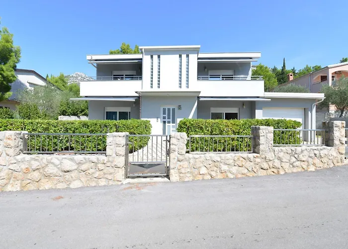 Sea & Stone Apartment No 1 In Starigrad