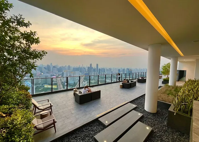 Rama 9 - Private Duplex - Fully Equipped - Sky Pool - Gym - 24Hrs Mart Apartment Bangkok