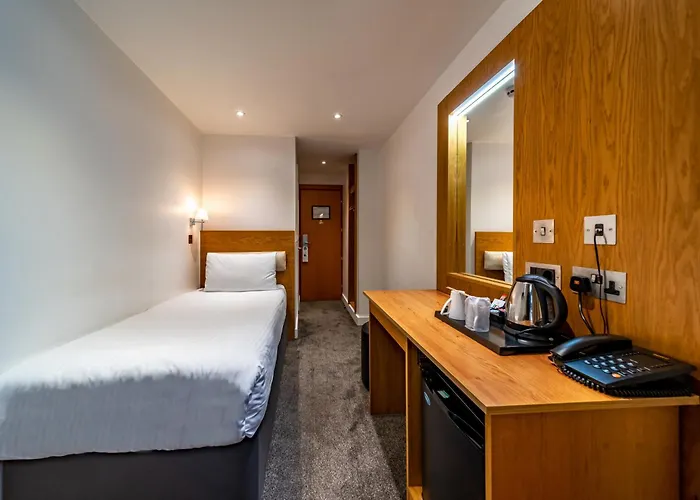 Central Park Hotel London