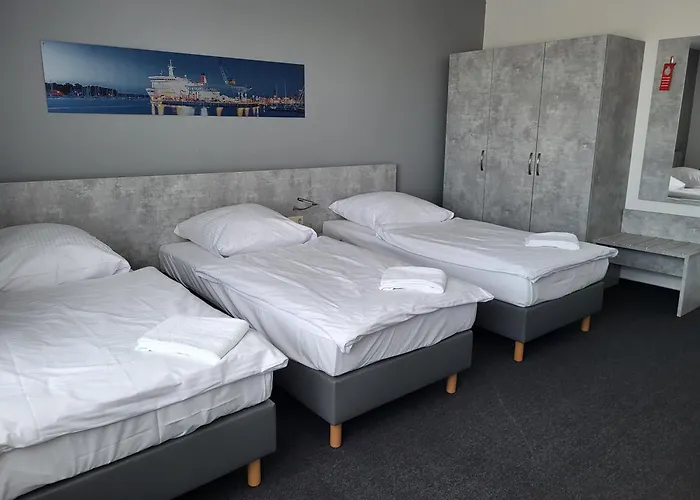 Hotel & Gaestehaus Rostock Luetten Klein