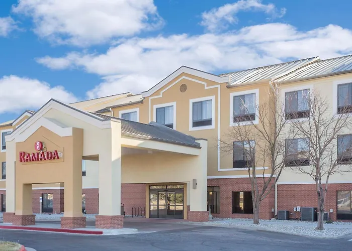 Ramada By Wyndham Denver International Airport Montbello