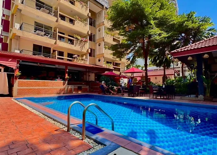Stable Lodge - Sha Certified Bangkok