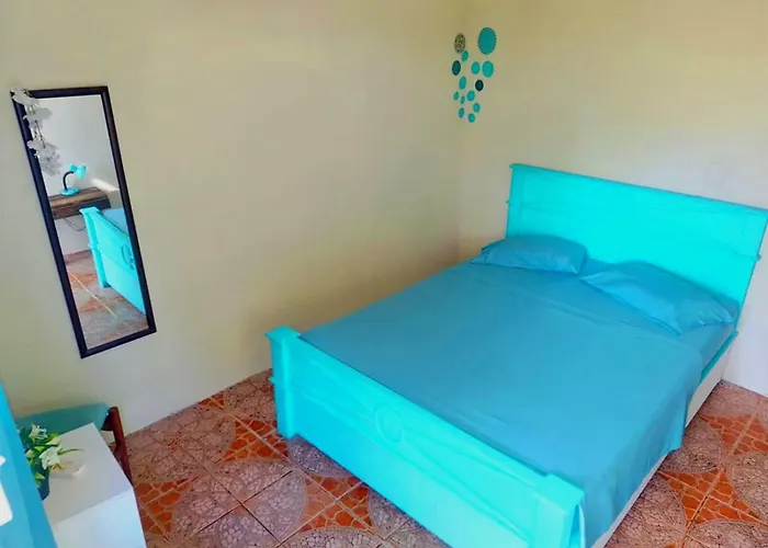 Acuarela Hostal Playa Blanca 