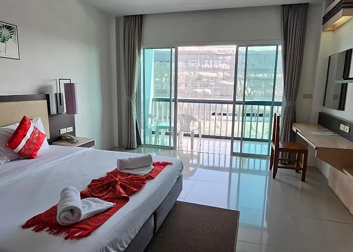 Am Surin Place Phuket