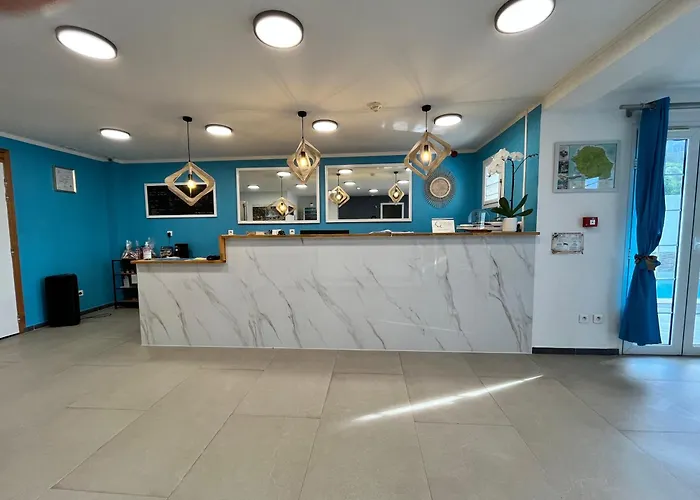 Lindsey Hotel Saint Pierre