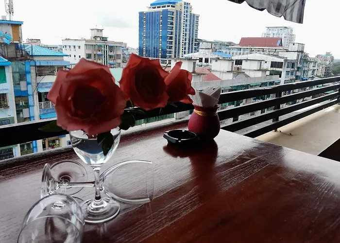 Yama Hotel & Rooftop Bar Yangon