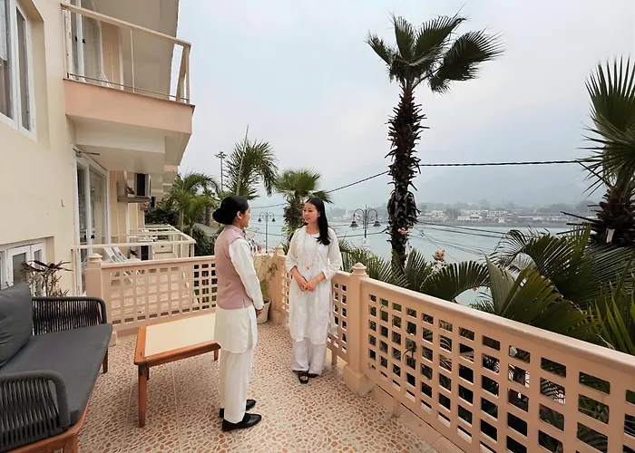 Yog Niketan By Sanskriti Hotel Rishikesh