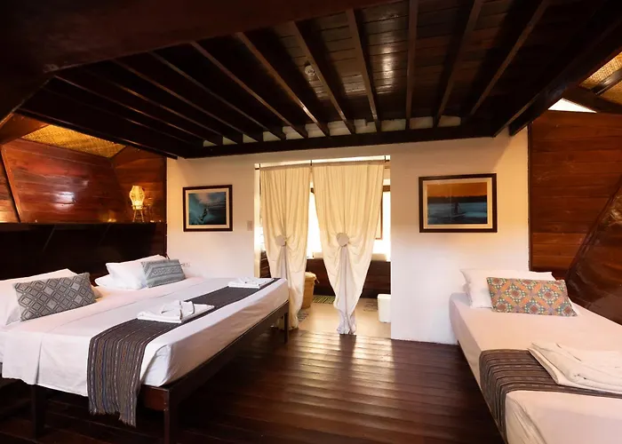 Harana Surf Resort General Luna 