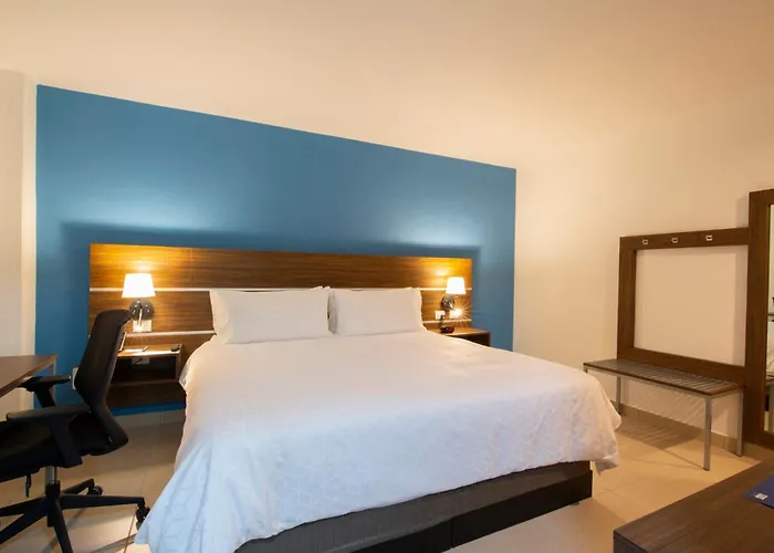 Holiday Inn Express Merida Centro By Ihg