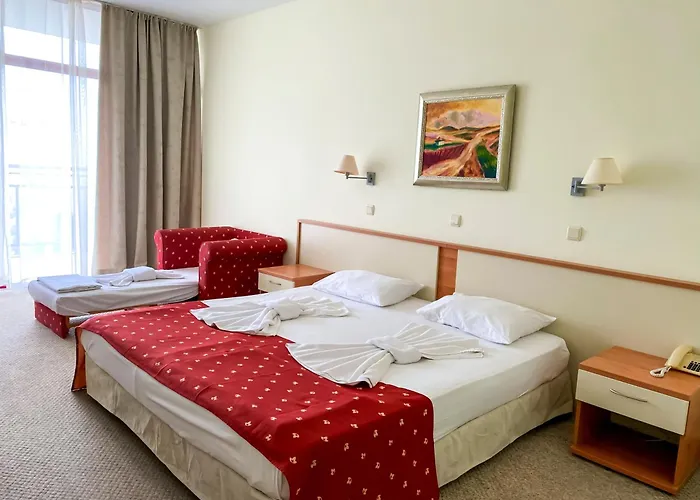 Apollo Spa Resort - All-Inclusive , Indoor & Outdoor Pools & Individual Ac In Every Room Golden Sands