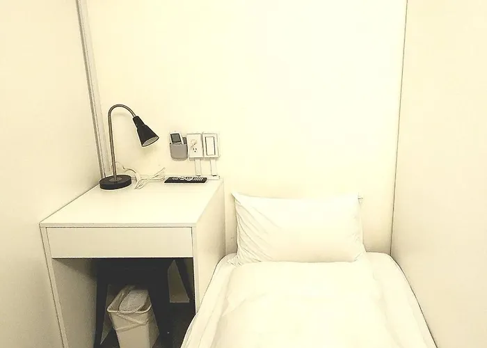 Inn Cube - Taipei Main Station