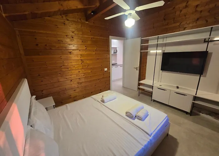 Guest House Luiza Borsh