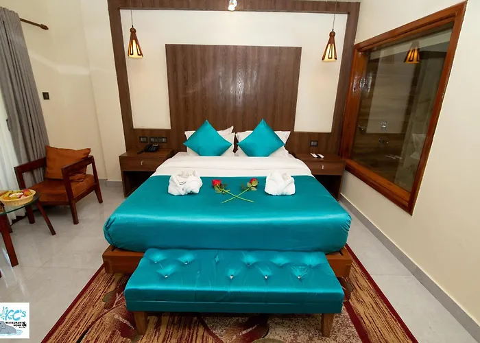 Kc'S Home Sauraha