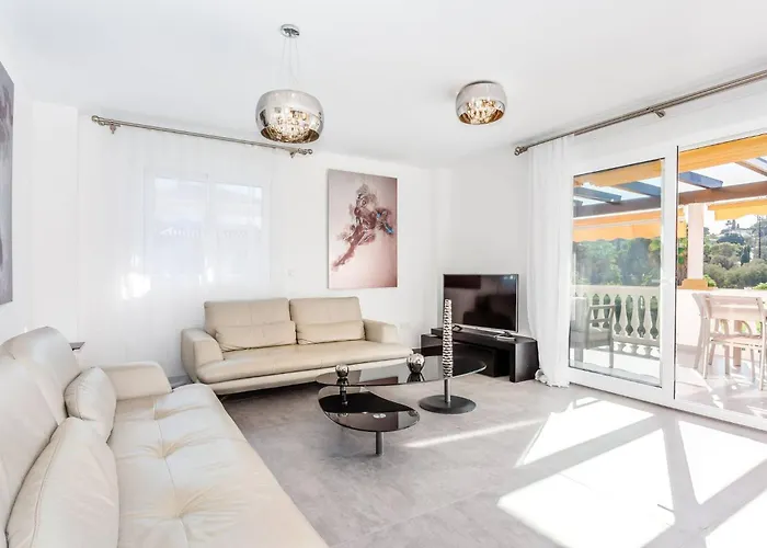 By Riva - 4 Bedroom Apartment In Dama De Noche Marbella
