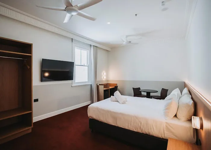 Royal Hotel Orange