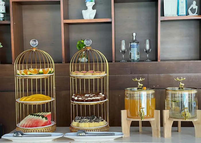 Santa Luxury Hotel Da Nang - Complimentary Afternoon Tea