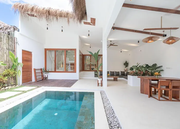Seaclub Siargao Villa General Luna 