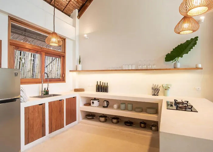 Seaclub Siargao Villa General Luna 