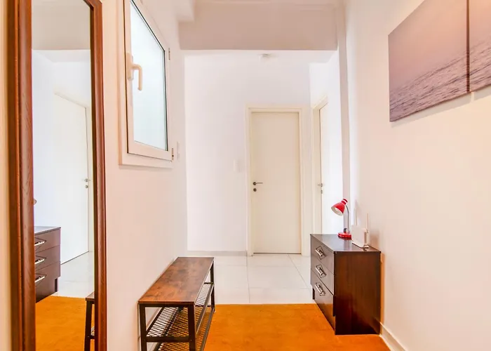 Acropolis View Top & Private-Modern Residence 150M To Metropolitan Metro Hub Athens