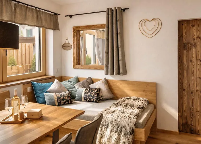 Veronikas Relax & Family Suite With Terrace Fuegen
