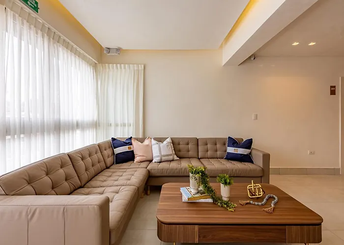 Hotel Stay Here Suites Santo Domingo