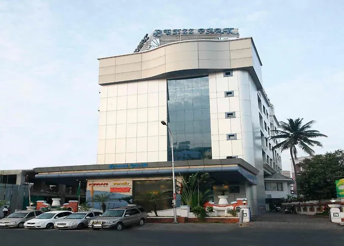 Hotel Benzz Park Chennai