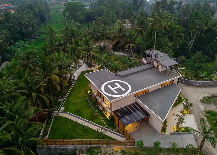 The Nest Of Happiness- Panoramic Jungle Luxury Estate With Helipad And Huge Pool Villa Ubud 