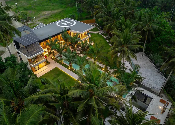 The Nest Of Happiness- Panoramic Jungle Luxury Estate With Helipad And Huge Pool Villa Ubud 